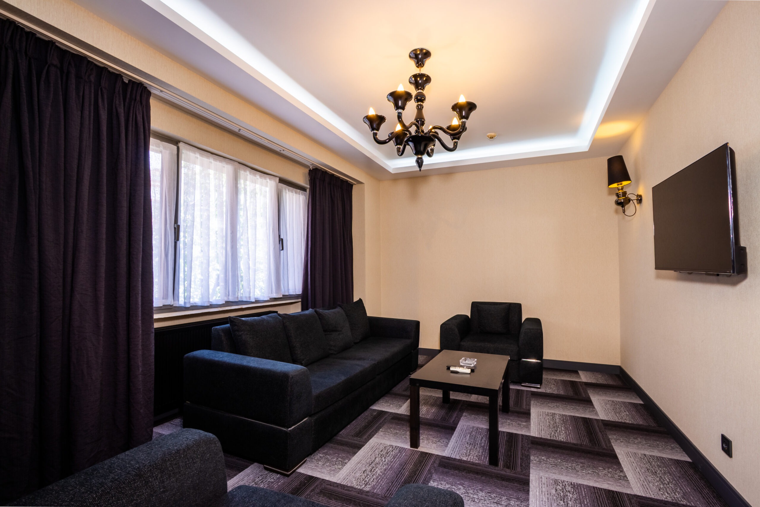 Ankara apart otel yerine süit odada oturma bölümü