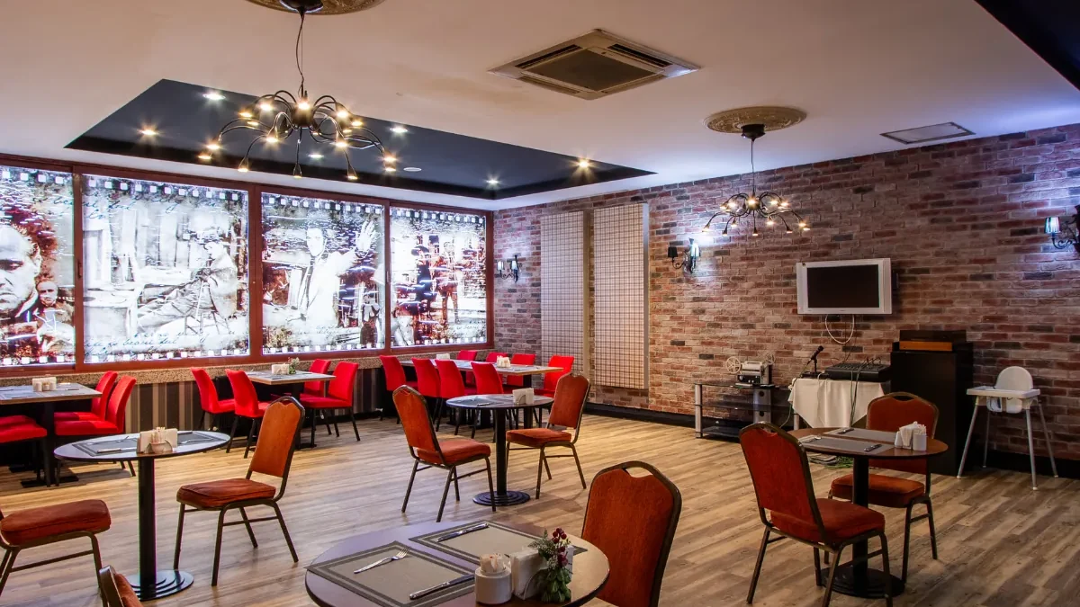Maltepe 2000 Hotel kahvaltı salonu